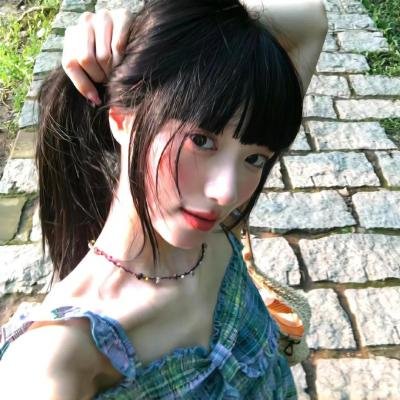 我们一直住在城堡里